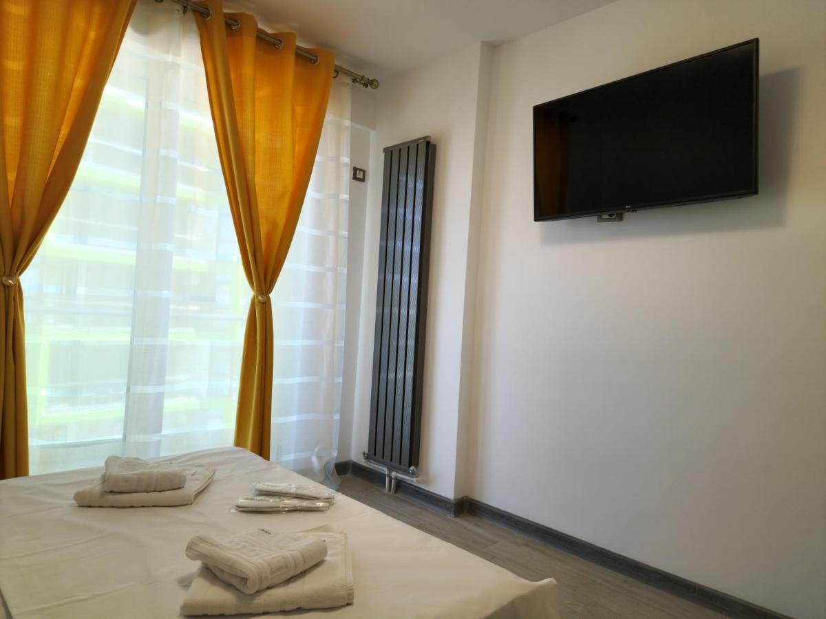 Cristalex Aparthotel & Spa Mamaia Nord Navodari Exterior photo