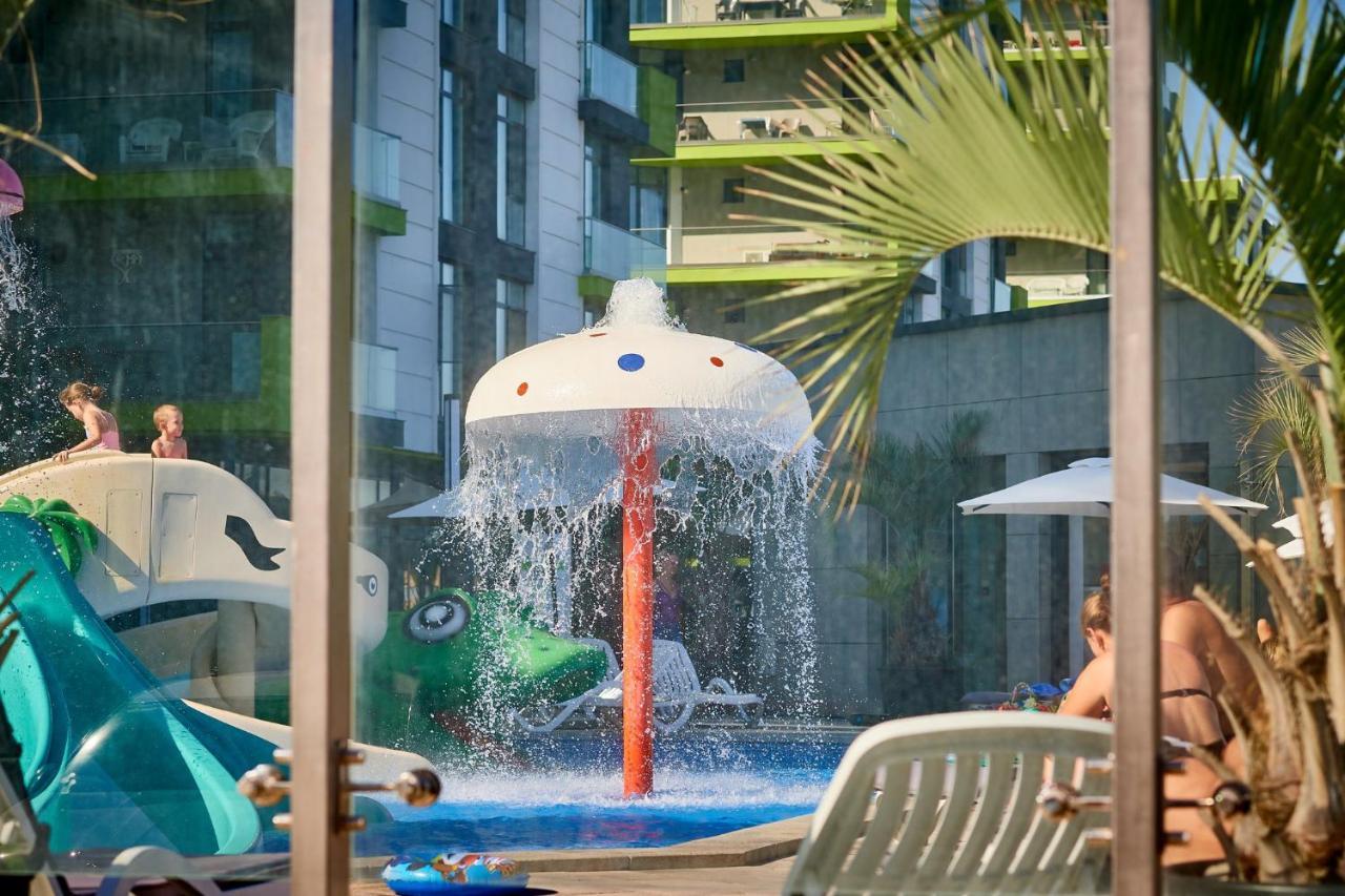 Cristalex Aparthotel & Spa Mamaia Nord Navodari Exterior photo